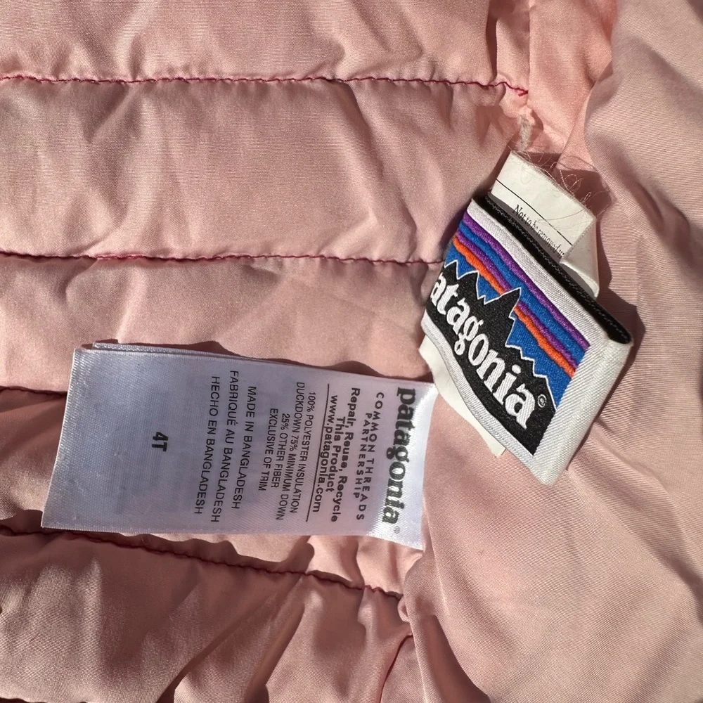 Patagonia Kids’ Down Sweater Vest - Picture 3 of 13